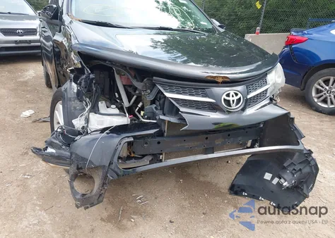 2015 Toyota Rav4 Limited z USA, uszkodzony, nr VIN 2T3DFREV4FW392414